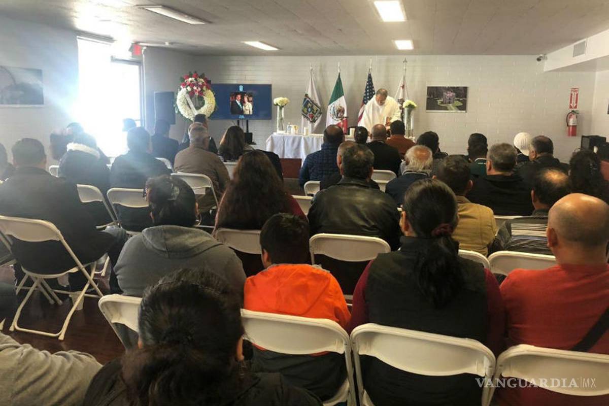 Poblanos migrantes rinden homenaje a ex gobernadora Martha Erika