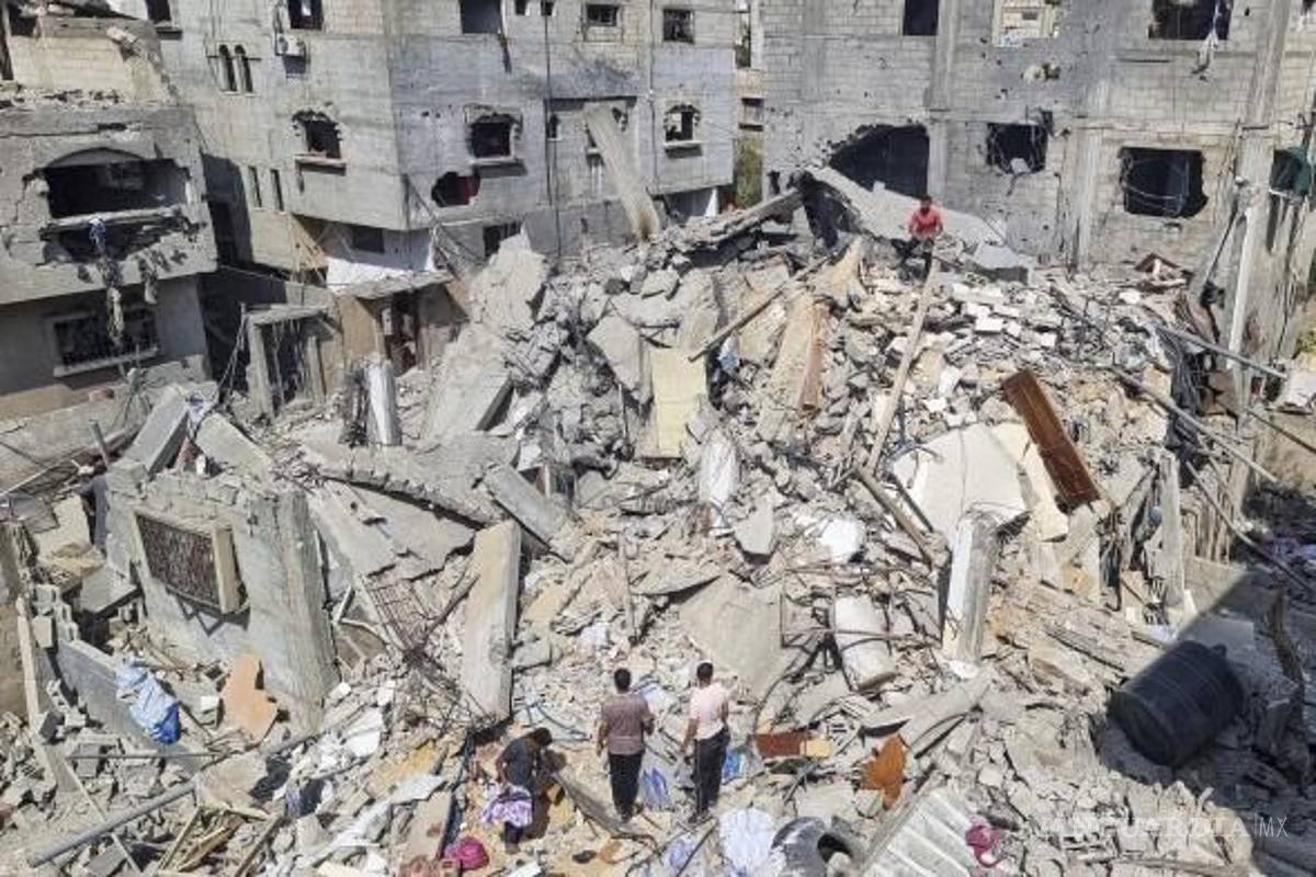 Soldados de las FDI plantan banderas israelíes en Rafah mientras se intensifica el asalto terrestre