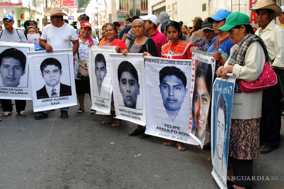 Abogado y padres de los 43 no concuerdan sobre intento de ver al Papa