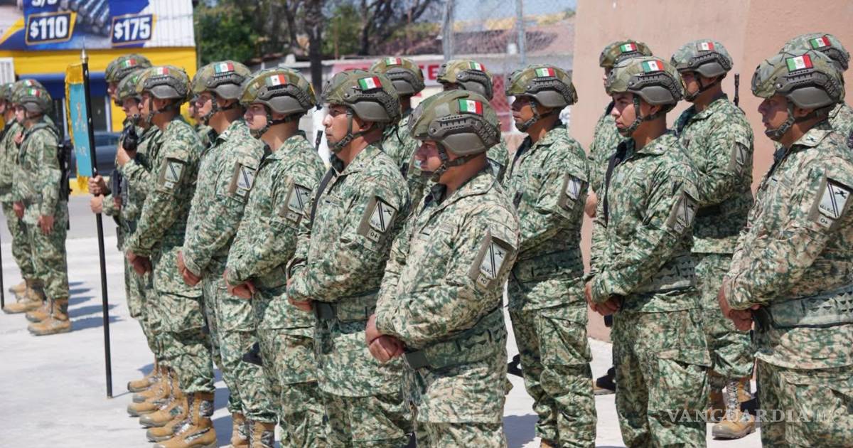 Ejército Mexicano acerca sus misiones a familias de Barroterán, Coahuila, con exposición fotográfica