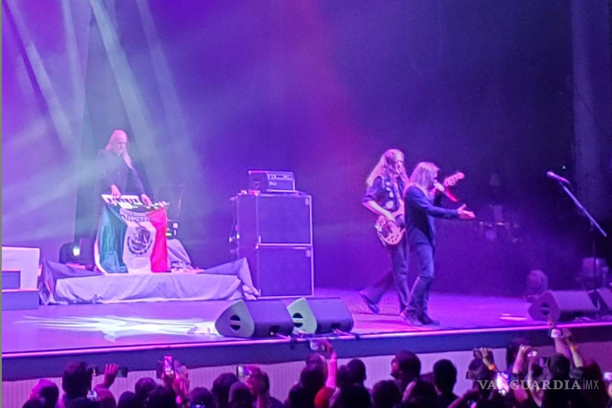 $!La banda finlandesa de power metal melódico Stratovarius ofreció un concierto en Monterrey.