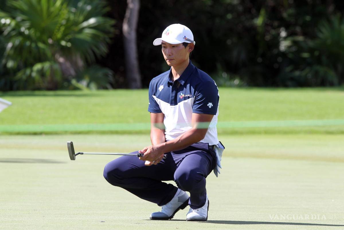 $!Abraham Ancer se aleja de los punteros en el Mayakoba Classic