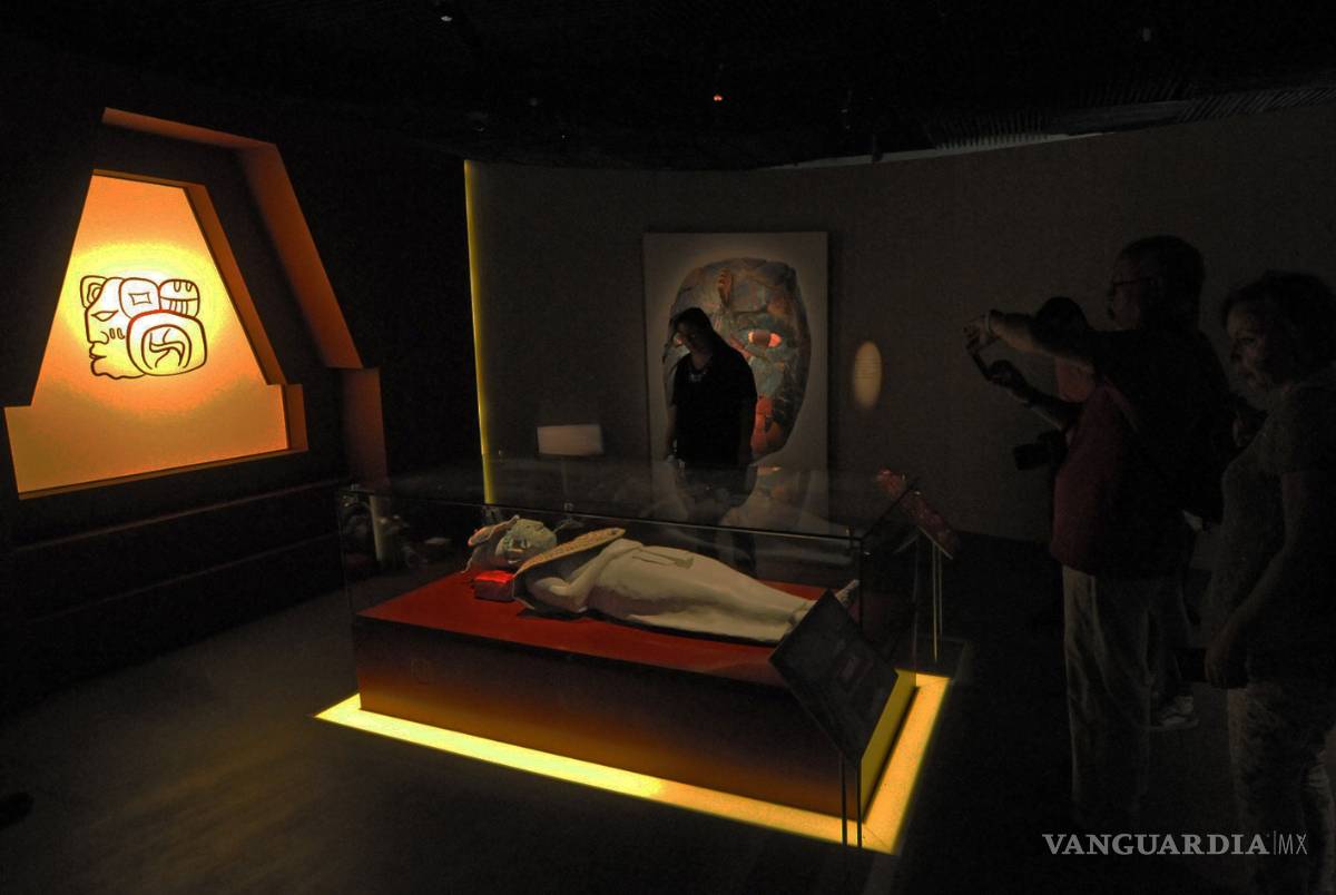 $!Museo del Templo Mayor exhibe ajuar funerario de Reina Roja de Palenque