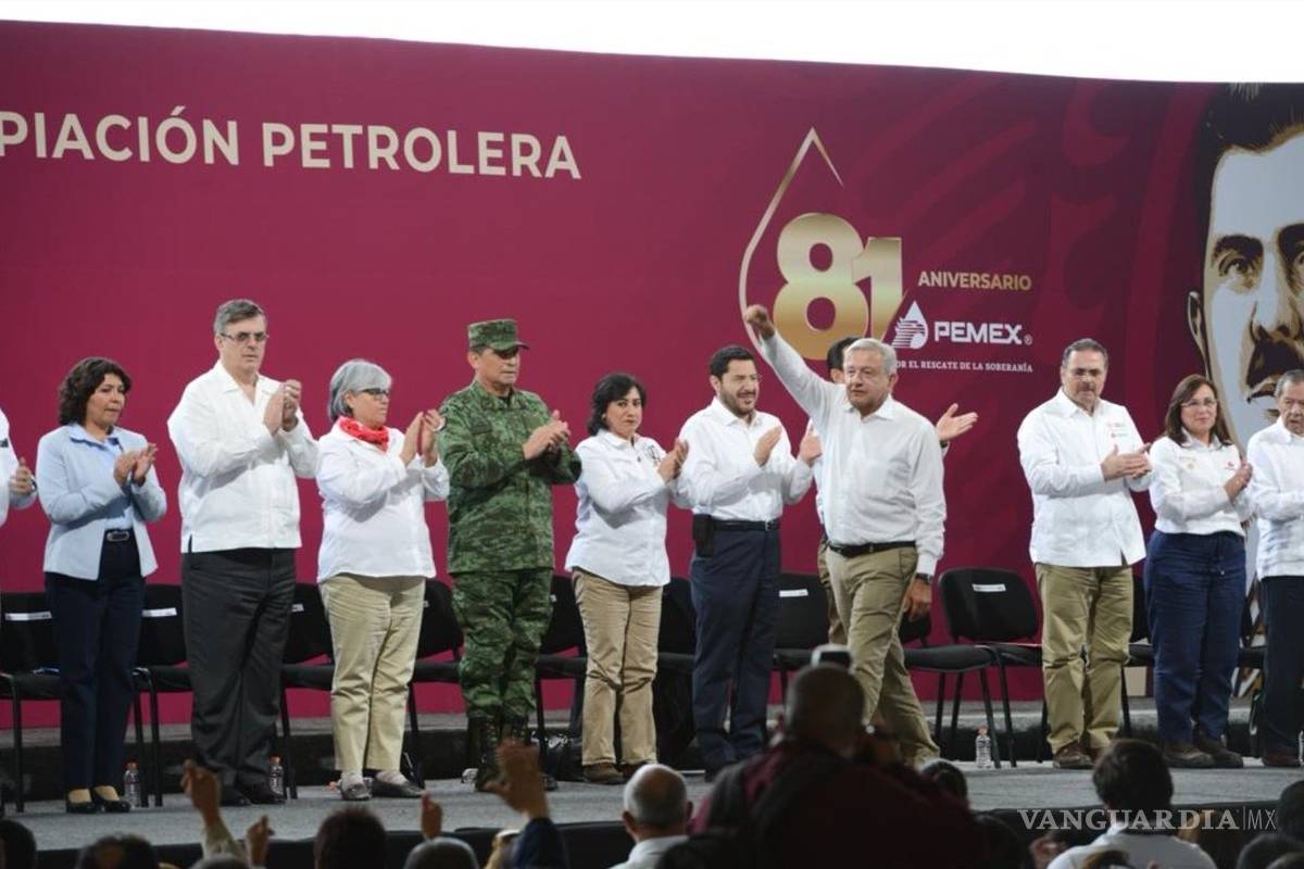 Vamos a rescatar la industria petrolera nacional: AMLO