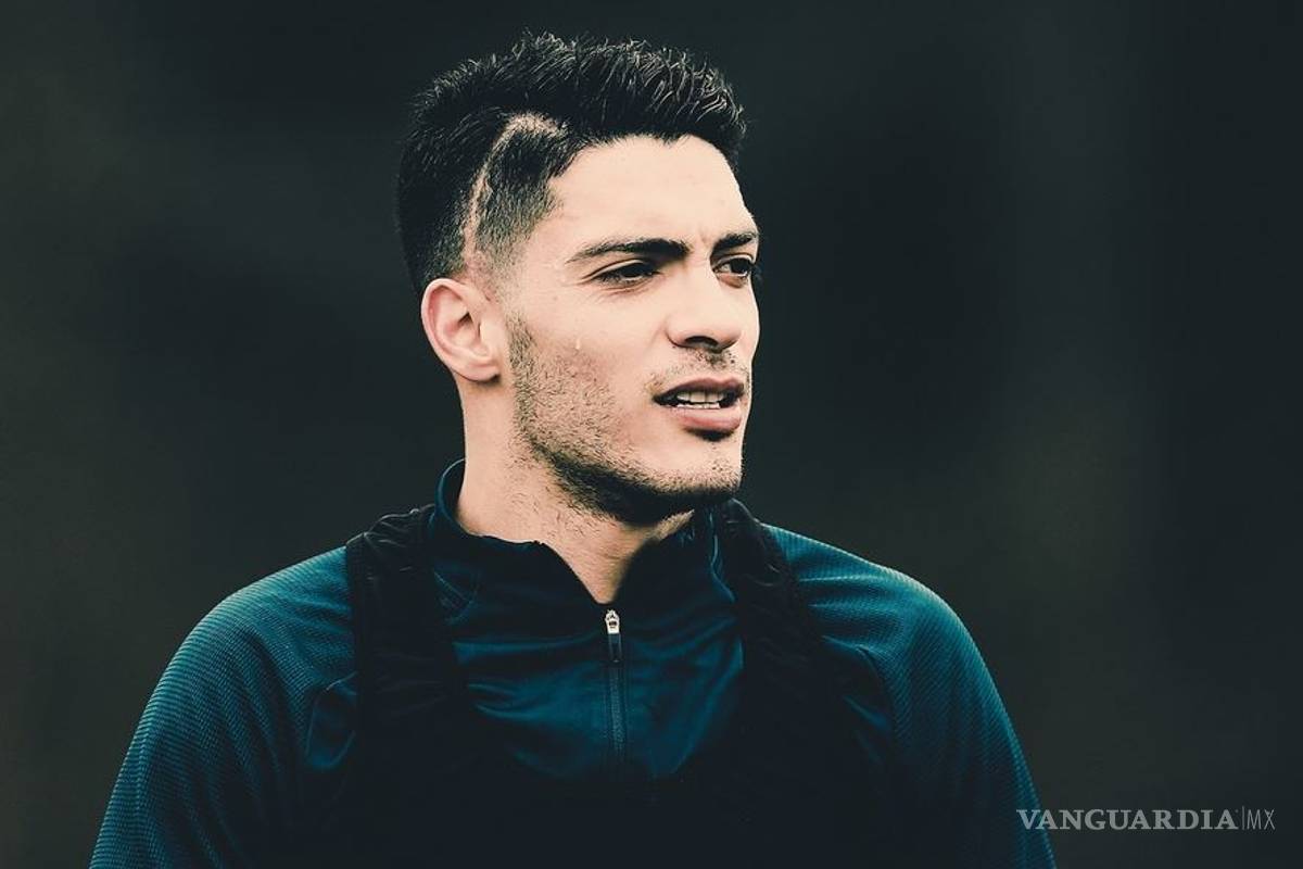 Raúl Jiménez sería llamado al Tricolor para los próximos amistosos