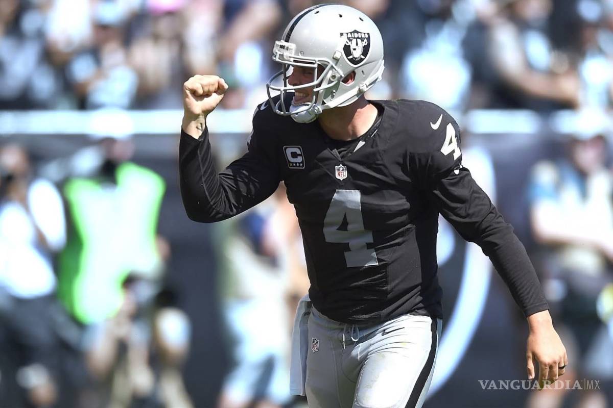 Raiders lanzan encuesta en Las Vegas para una posible mudanza