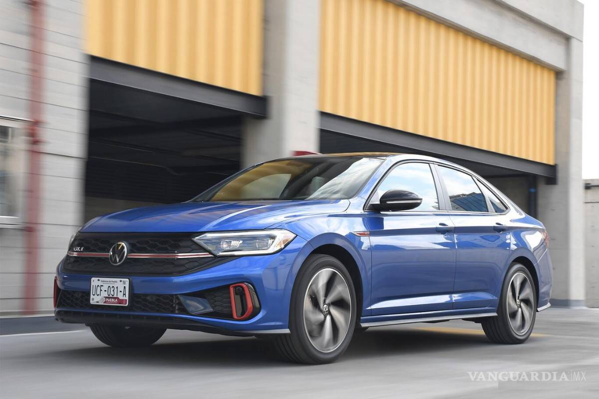 Volkswagen Jetta GLI 2022; un deportivo en un sedán para diario