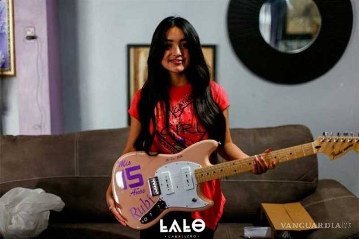 $!Hasta un millón de pesos dieron en regalos a Rubí en sus XV