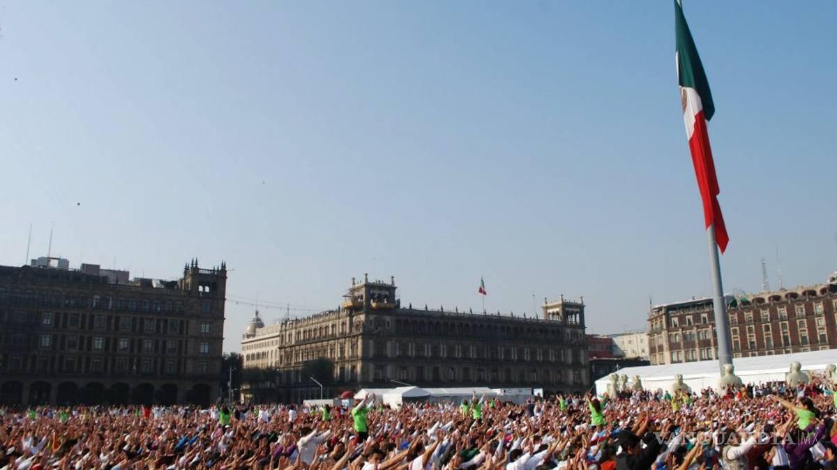 La clase de yoga más grande del mundo se realizó en México