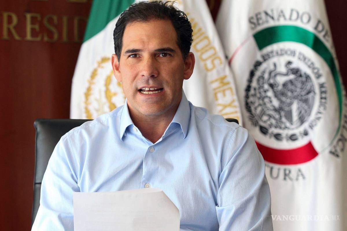 Presidente del Senado acusa a AMLO de victimizar narcos; avala intervencion de la Marina