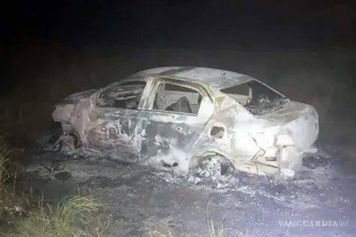 $!El sábado fue encontrado un vehículo calcinado con dos tripulantes en su interior