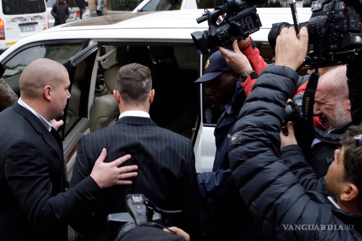 $!Piden reducción de sentencia para Pistorius