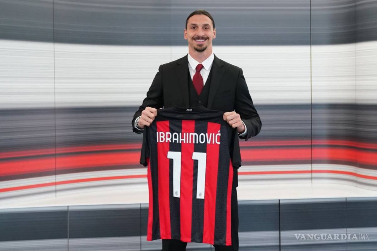 Zlatan Ibrahimovic renueva con el Milan hasta el 2022
