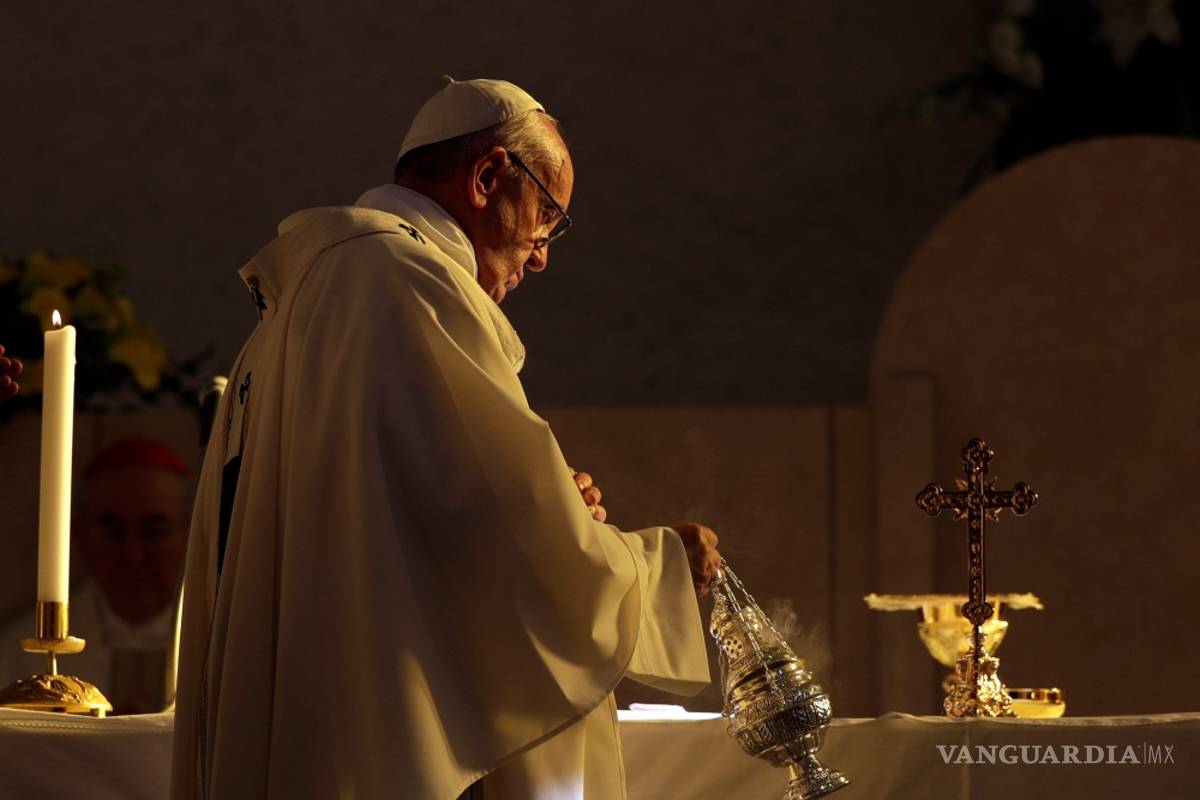 Papa Francisco "profundamente triste” tras el ataque en Mánchester