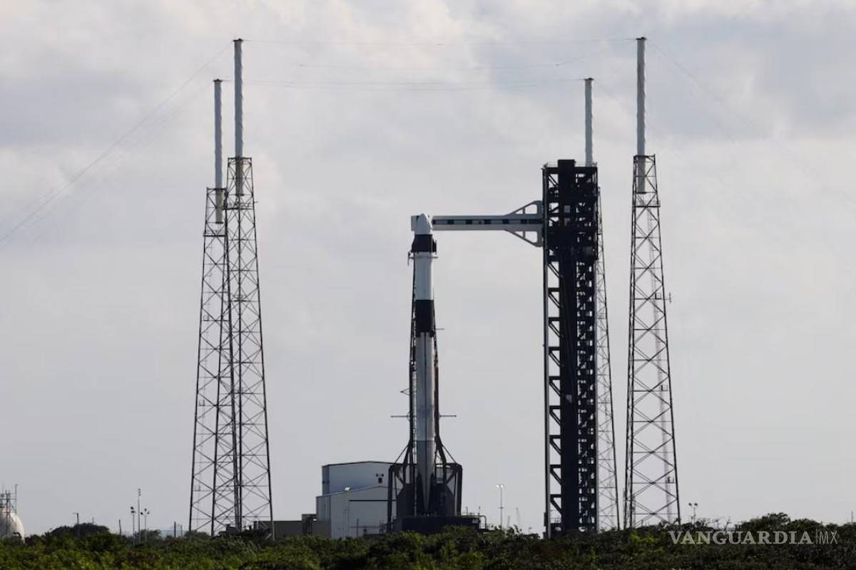 Lanza SpaceX misión de rescate para dos astronautas