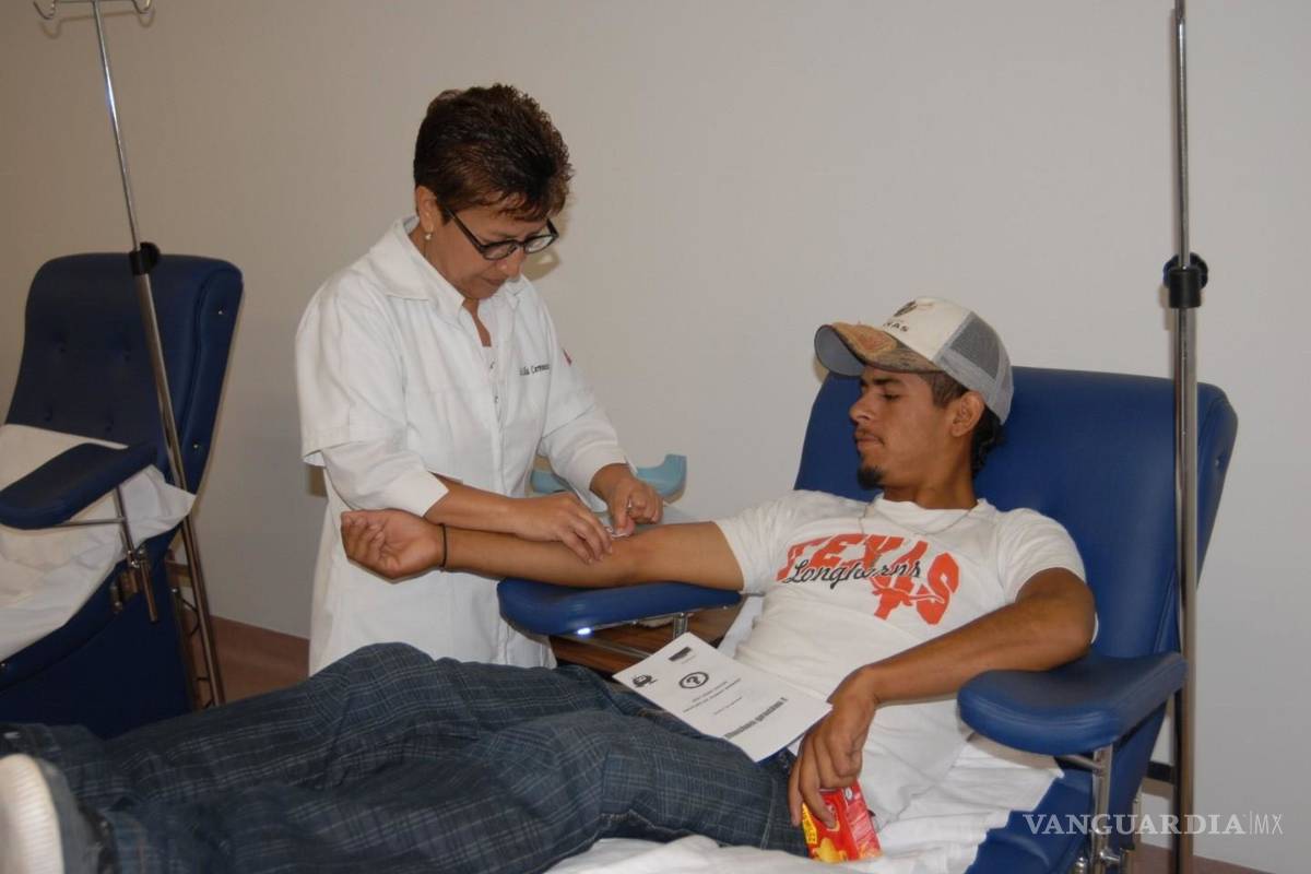 Universitarios de Saltillo, ejemplo en donación de sangre
