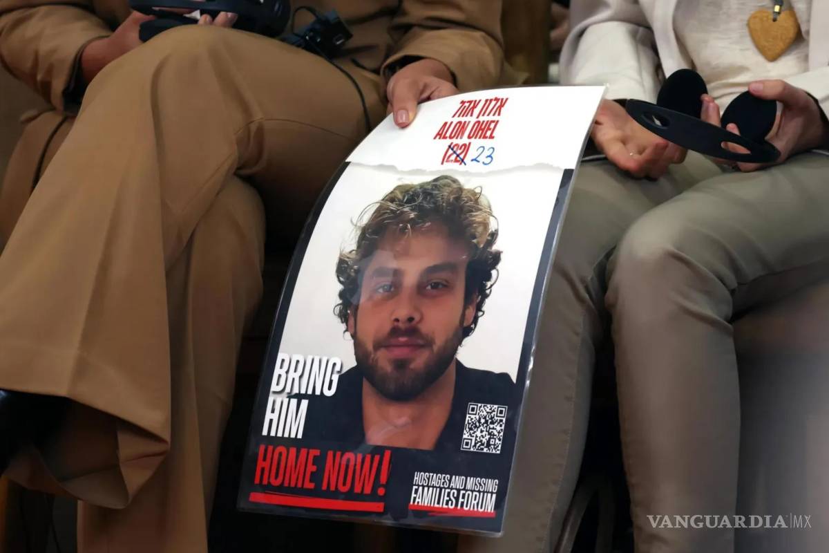 Hamás publica un vídeo del rehén Alon Ohel, quien dice que su muerte es ‘ineludible’. Familias protestan frente a la casa de Netanyahu