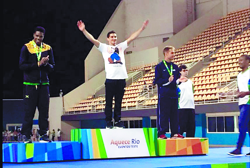 Rommel Pacheco: Con los colores en el corazón