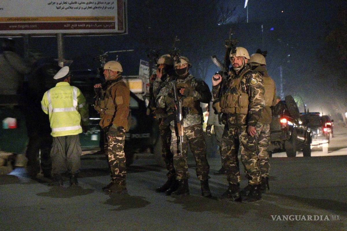 Un policía y dos talibanes muertos en ataque en Kabul