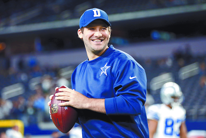 Tony Romo respalda a Jason Garrett