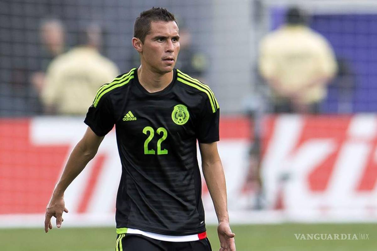 Baja de Aguilar le abre las puertas a Orbelín Pineda en el 'Tri'