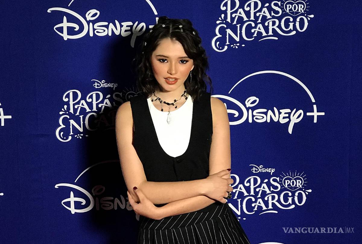 $!La actriz y cantante mexicana Farah Justiniani posa durante una alfombra roja en la Ciudad de México (México).