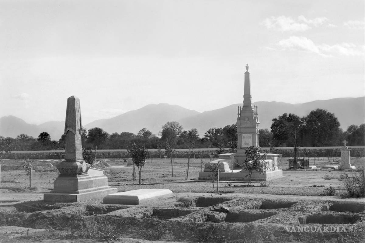 Relatos y Retratos de Saltillo: Panteones, el espacio de descanso perpetuo