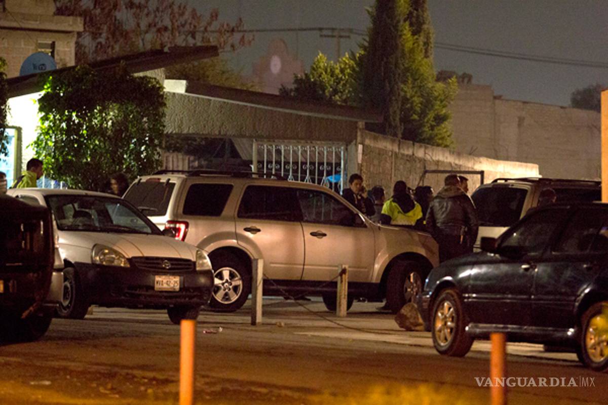 Hombre asesina a esposa e hijos en Ecatepec