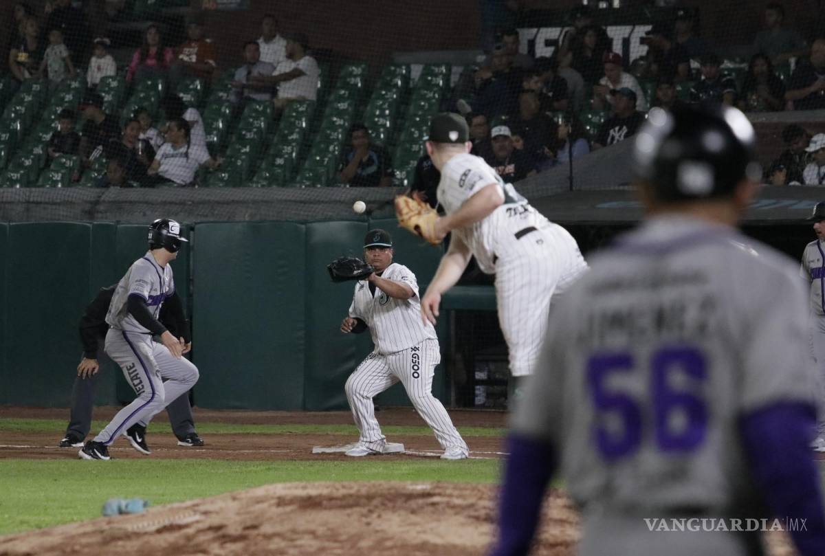 $!Saraperos le quita el brillo a los Dorados desde el Madero: Saltillo gana 2-0 a Chihuahua en casa