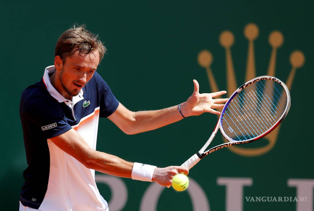 $!Daniil Medvedev da la campanada y elimina a Novak Djokovic de Montecarlo