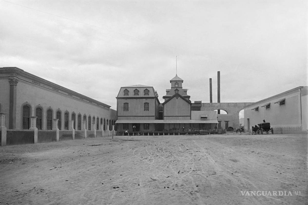 El sol y el agua nacen para todos, recuento de fábricas textiles