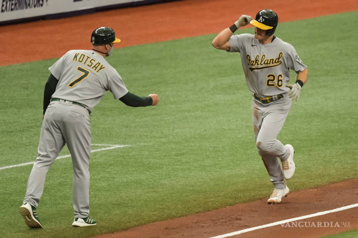 Con batazo salvador, Chapman lleva al triunfo a los Atlético