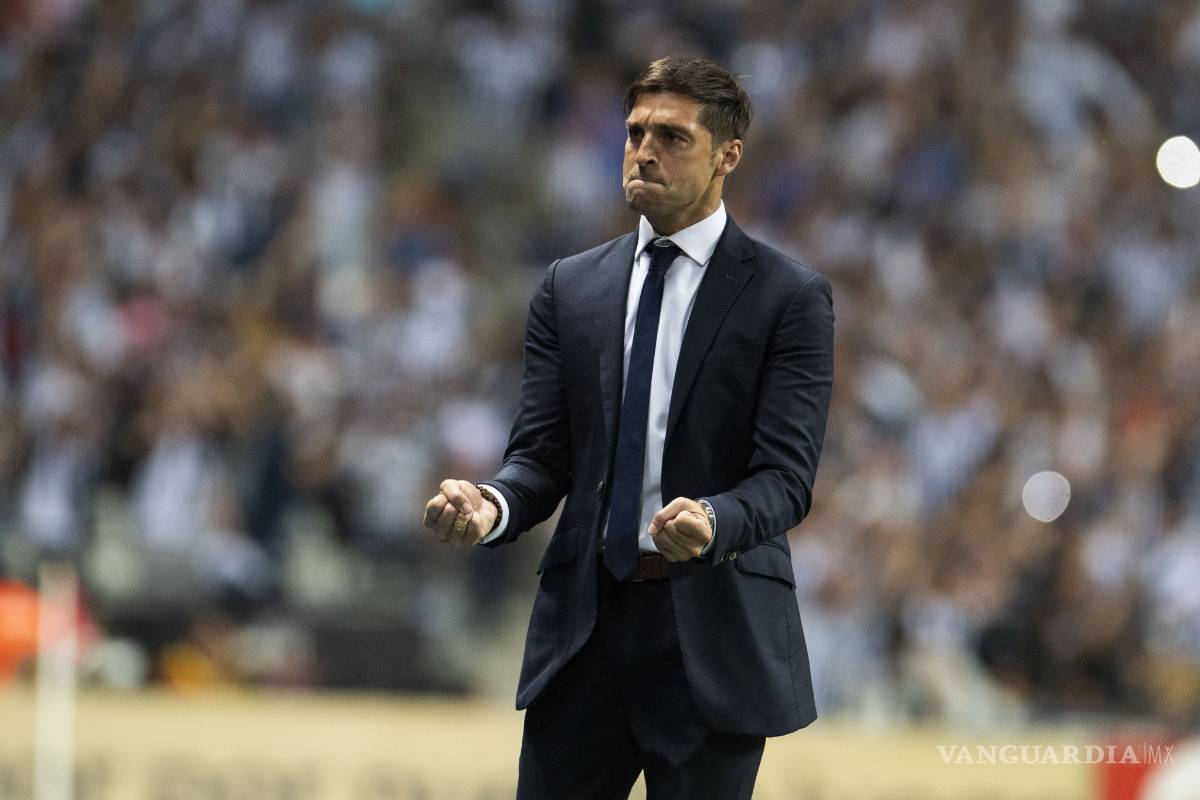 Diego Alonso seguirá al mando de los Rayados de Monterrey