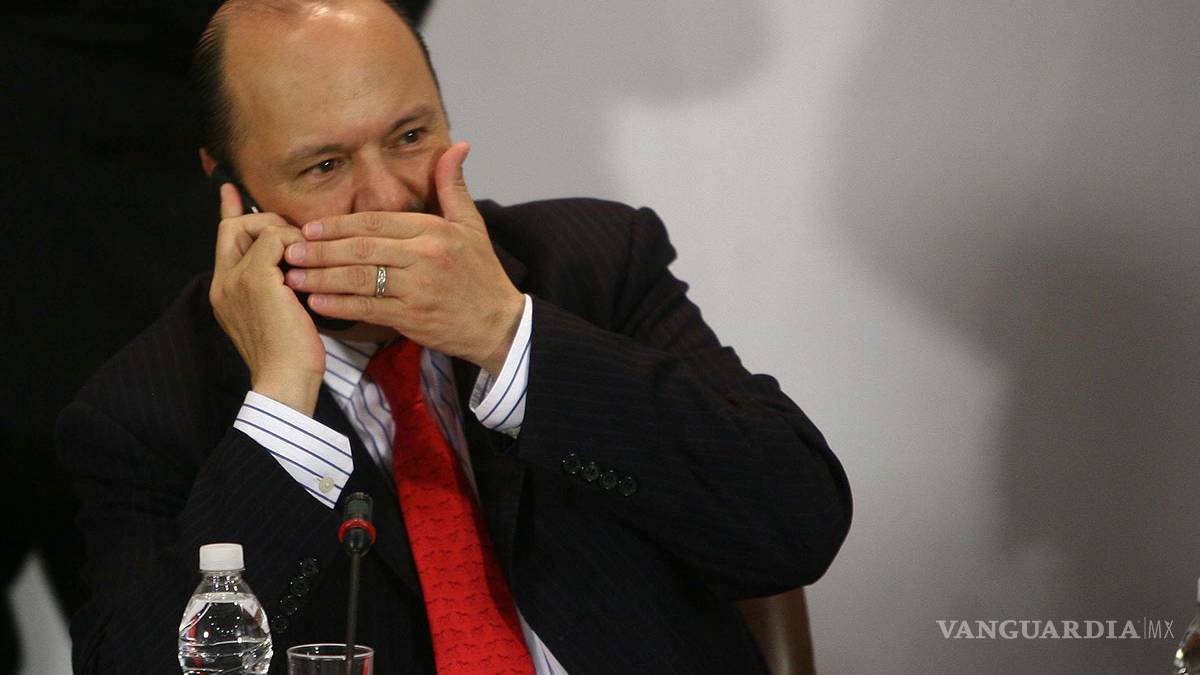 Tribunal Electoral revoca expulsión de César Duarte del PRI