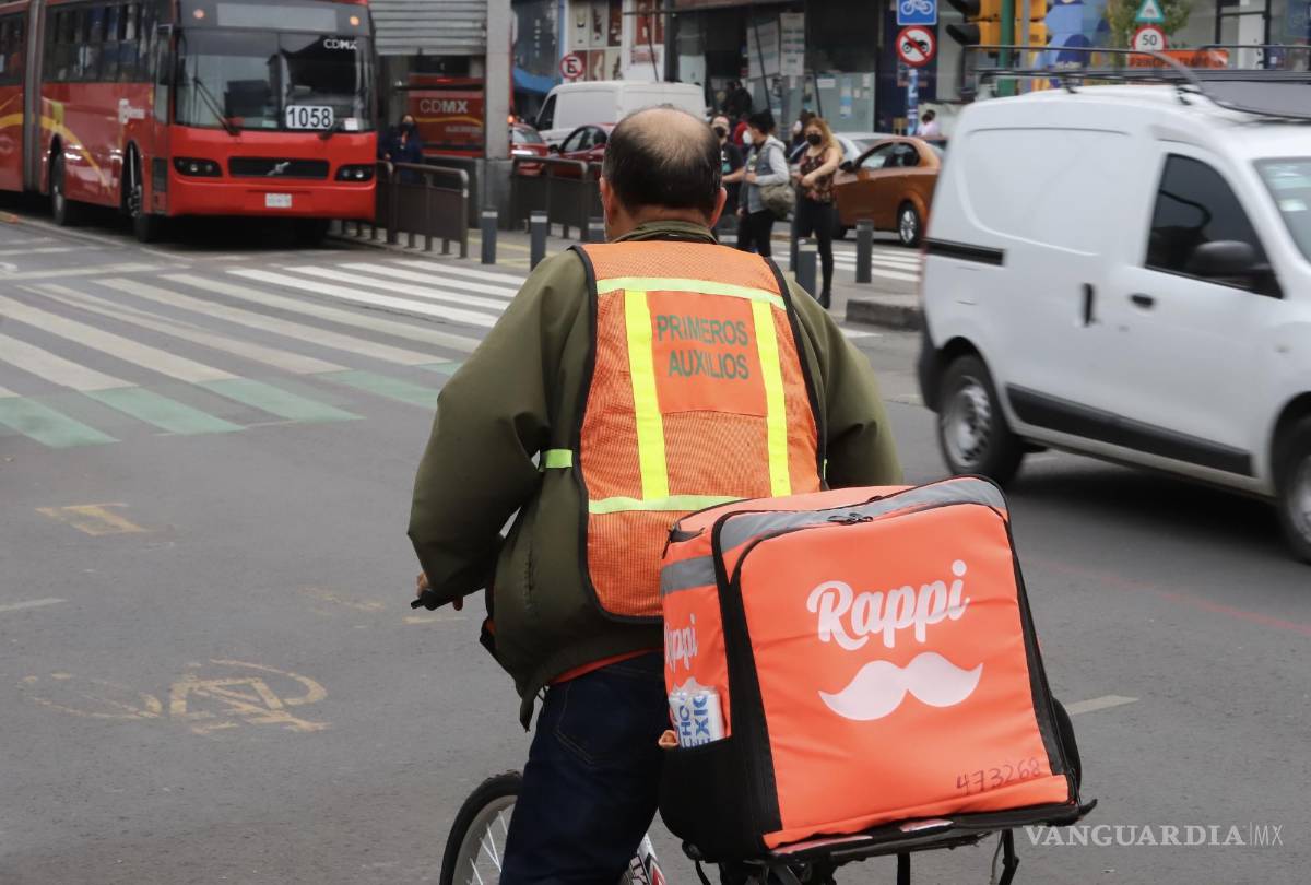 $!El Gobierno de la ciudad publicó el pasado 30 de diciembre la normativa fiscal de este 2022 donde se contempla un impuesto del 2% para las compañías que se dedican al reparto de comida y mercancías, por el uso de calles y avenidas de la capital.