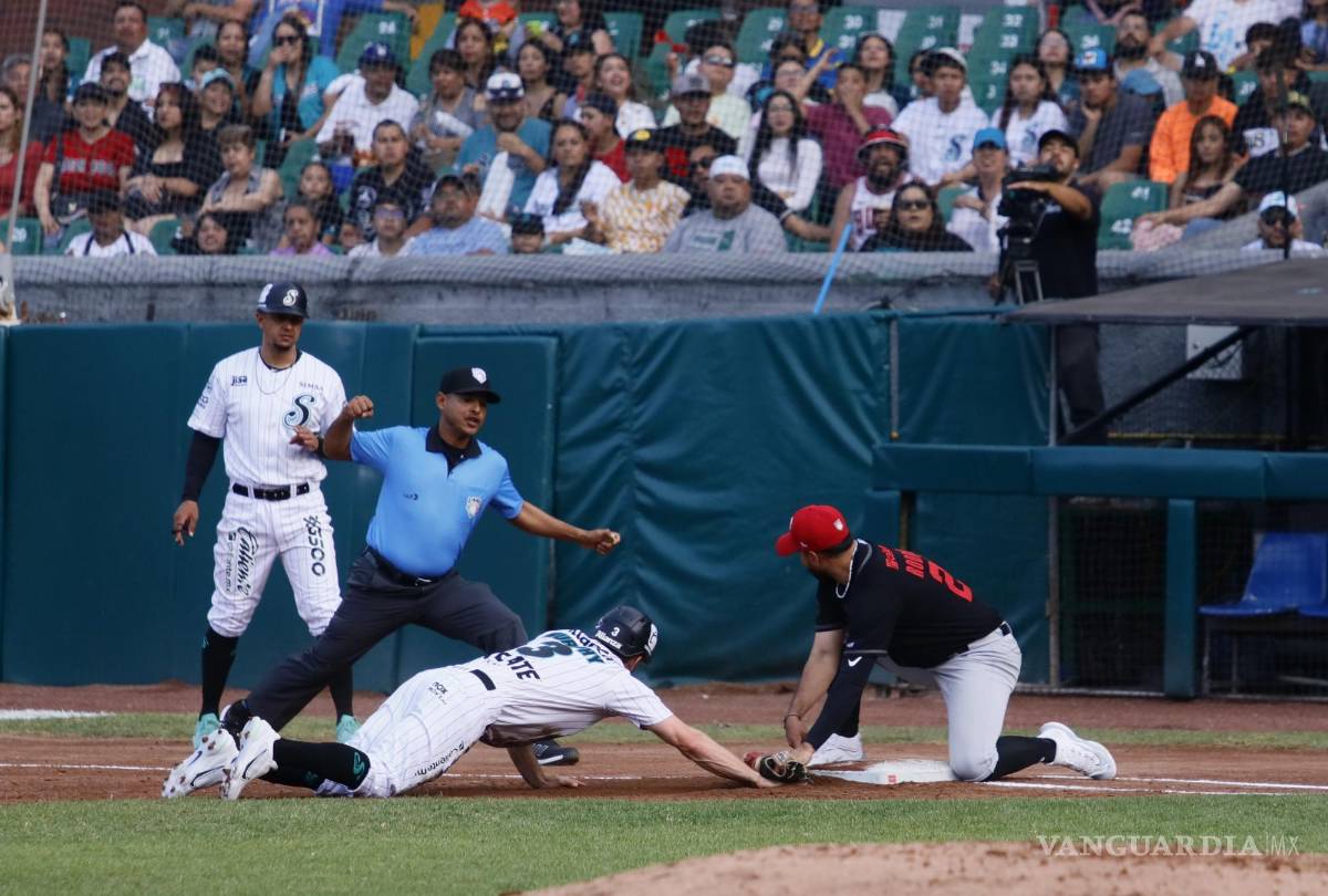 $!La defensiva duranguense no fue la mejor y eso aprovechó la Nave Verde.