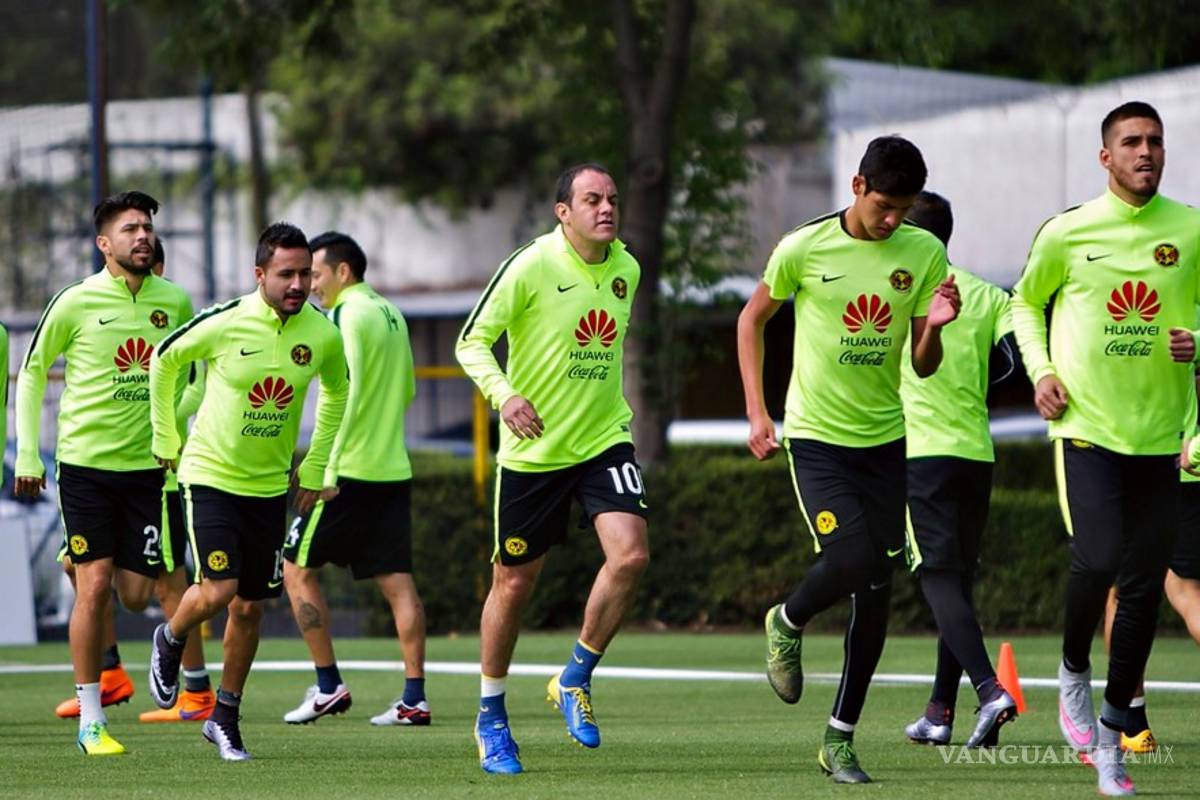 Cuau desilusiona a afición, se va de Coapa por la puerta de atrás