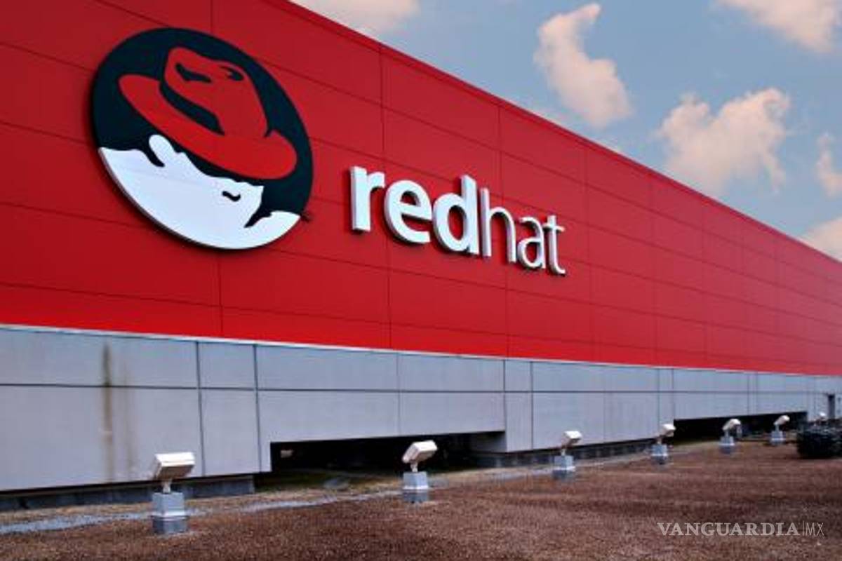 IBM compra a proveedor de software Red Hat por 34 mil millones de dólares