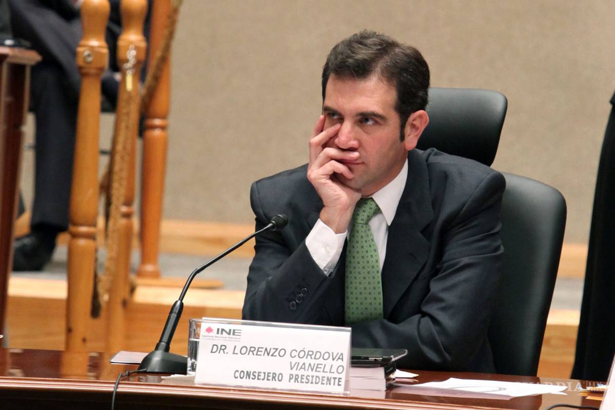 Ataques a INE dañan a la democracia: Córdova