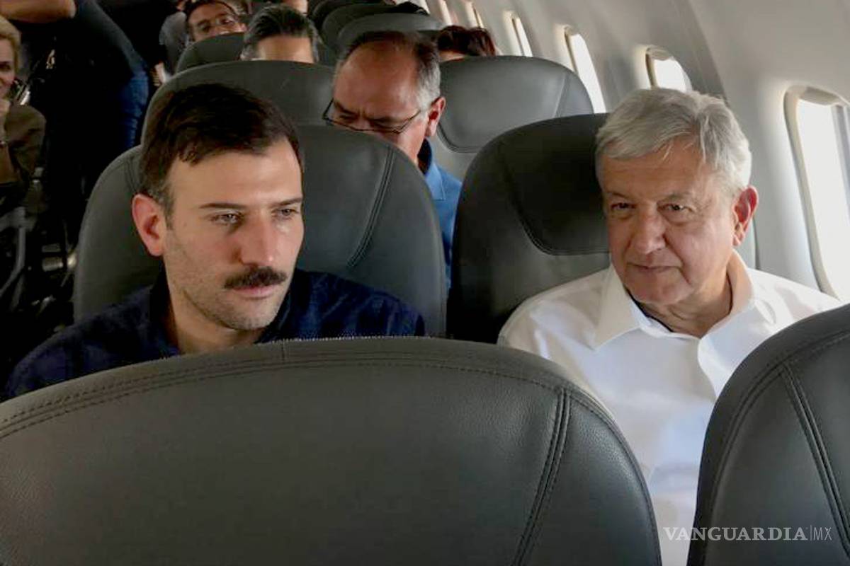 Piloto critica el NAIM desde cabina de avión en el que viajó AMLO