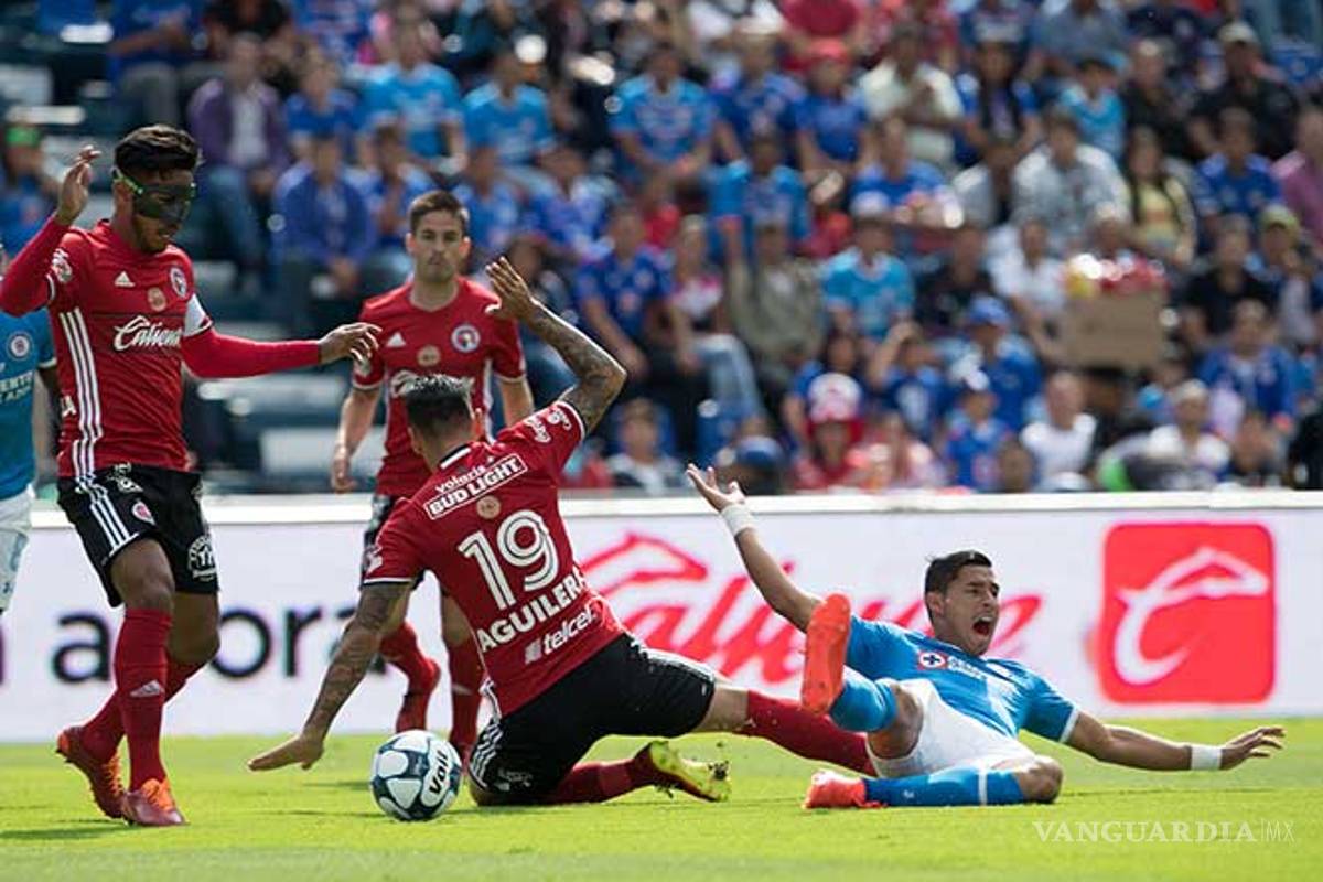Cruz Azul pierde como local ante Xolos 2-1
