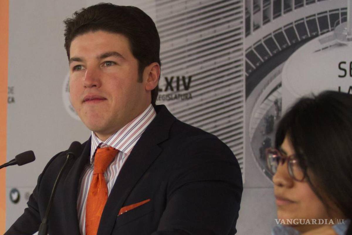 Samuel García propone 36 horas de cárcel a quien lo ofenda o desobedezca; él rechaza represión