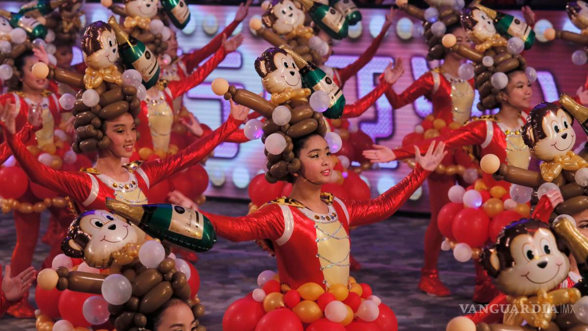 China recibe al Año del Mono