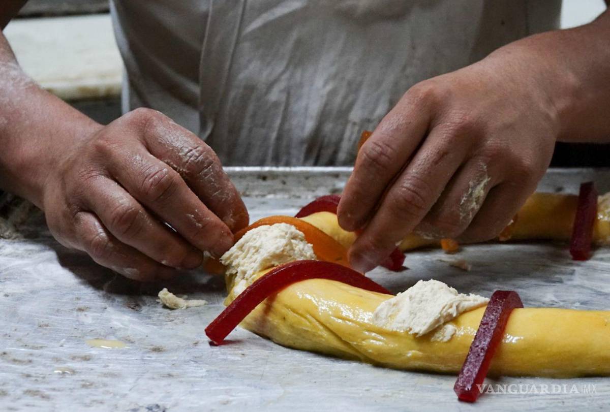 $!Si estás esperando para partir la rosca de reyes para comenzar con la dieta, esta es la receta de la tradicional rosca.