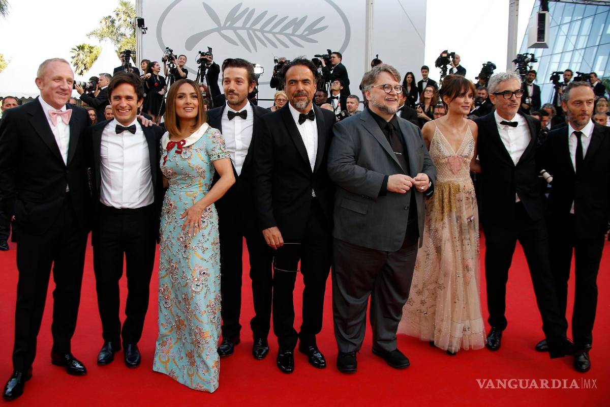 Mexicanos desfilan en la alfombra roja de Cannes