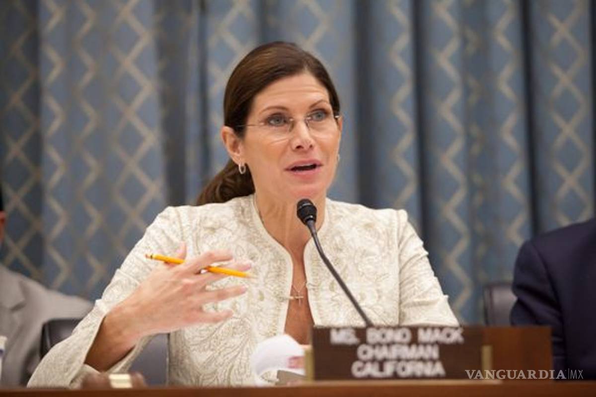 Por boicotear la propuesta de Nike de igualdad racial, renuncia la presidenta de la federación gimnasia de Estados Unidos... con sólo cuatro días en el cargo