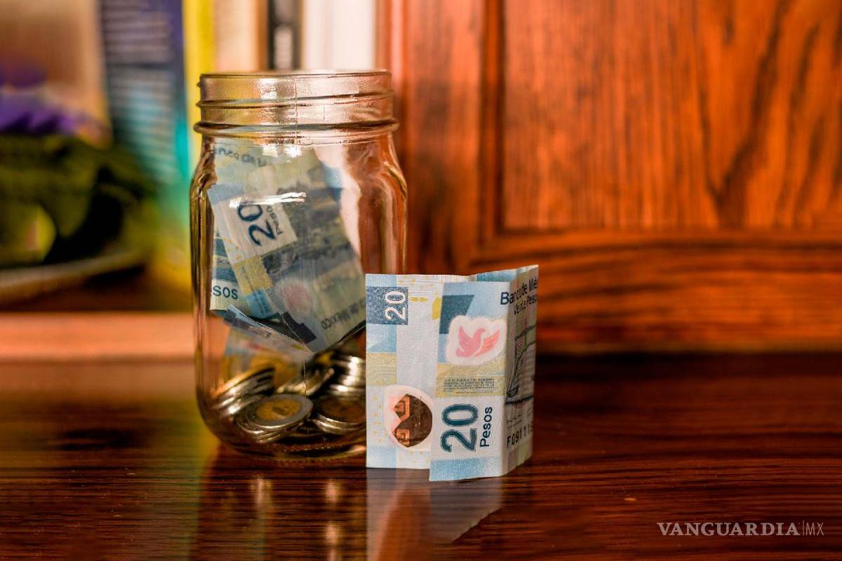 Hay 7 millones de personas que pueden ahorrar, y no lo hacen