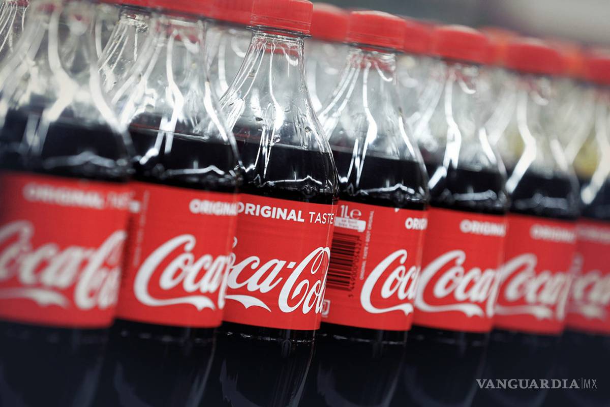 Femsa promete invertir 900 millones de dólares en México