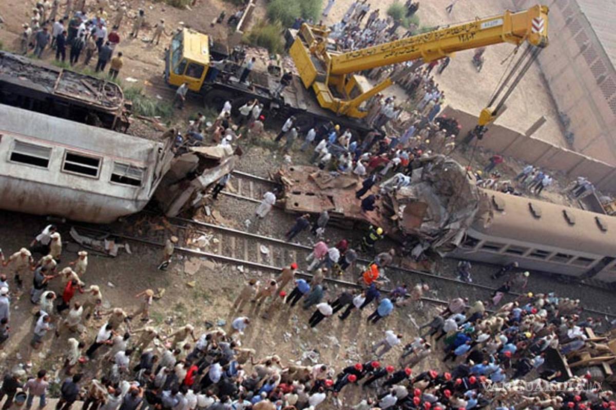 Choque entre trenes en Egipto, al menos 36 muertos y 120 heridos