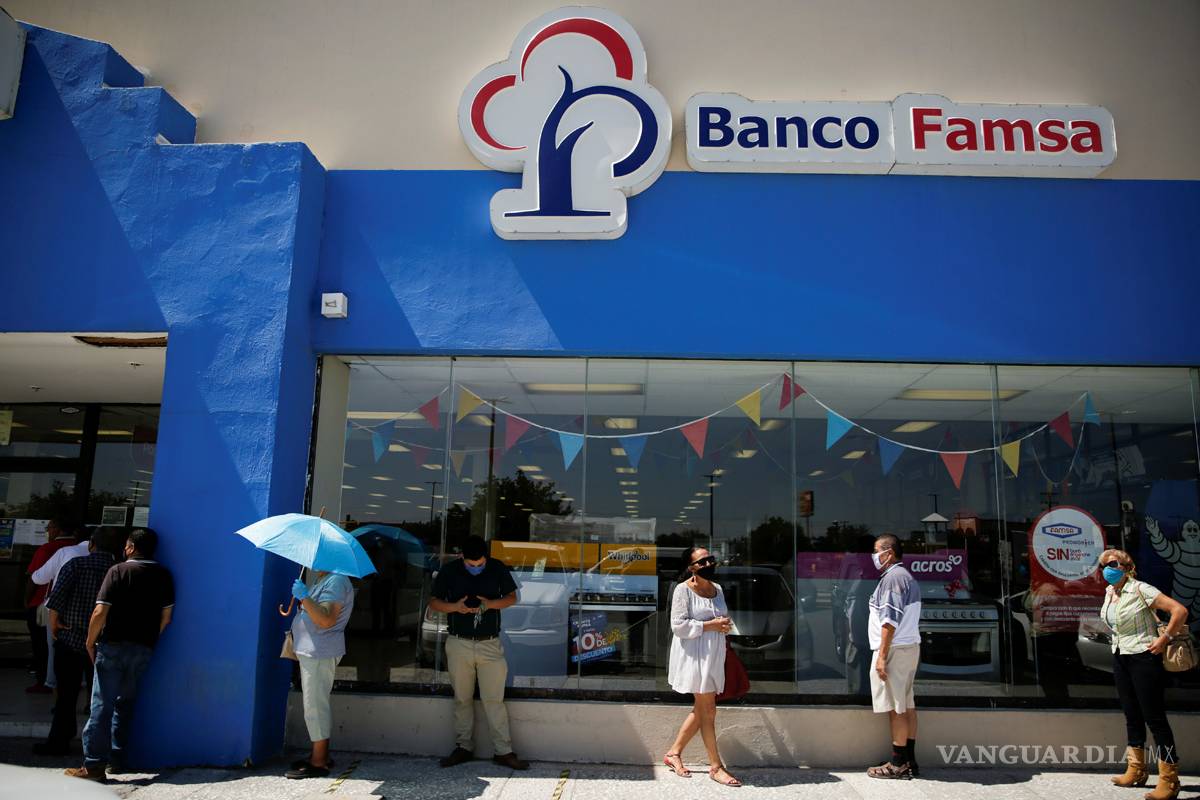 Demandan al IPAB a liquidar Famsa y acelerar pagos a ahorradores